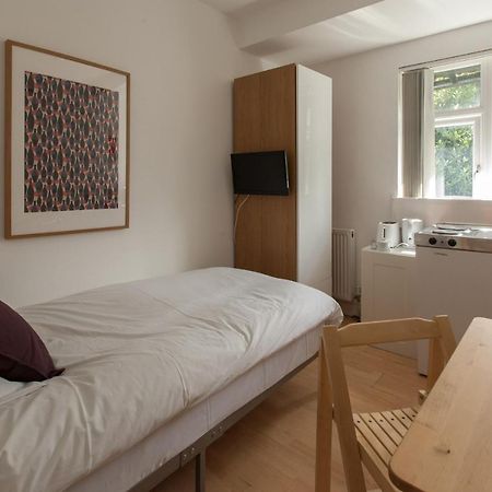 Tooting Rooms & Studio By Dc London Rooms מראה חיצוני תמונה