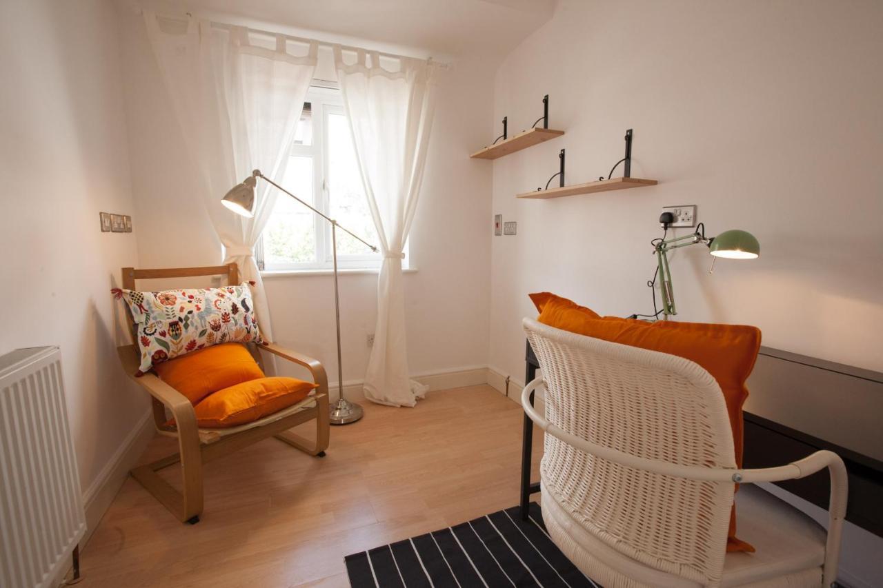 Tooting Rooms & Studio By Dc London Rooms מראה חיצוני תמונה